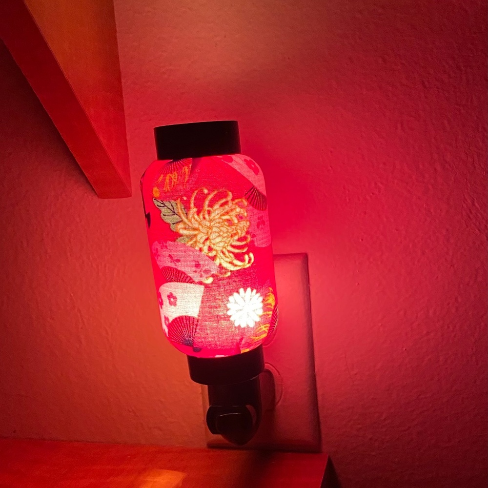 Red flowers Oriental Japanese Fabric Night Light Lamp Candle Home Dec…